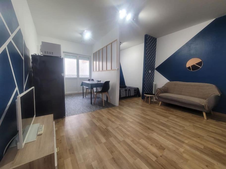 RnB Locations Mâcon Apartamento Quarto foto